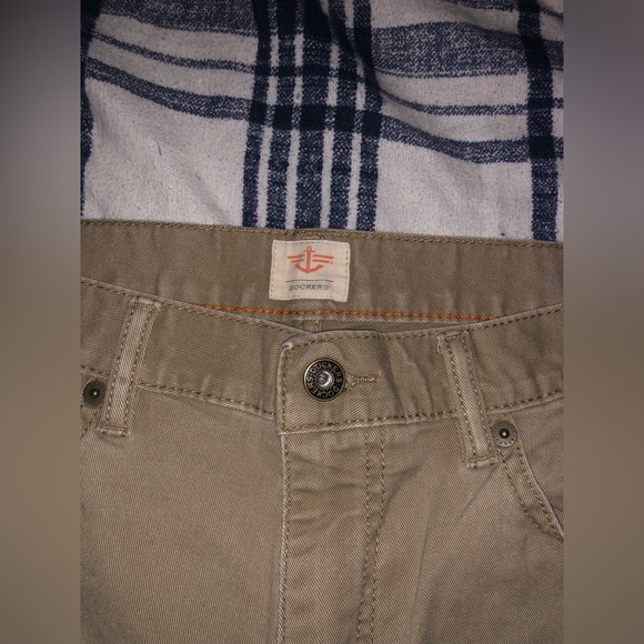 Dockers work pants 34” waist 30” leg - Picture 2 of 4